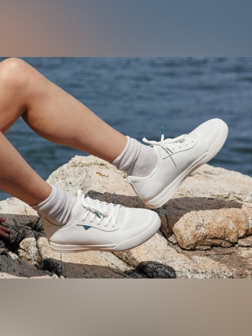 Vessi Weekend Classic Sneaker womens - marble white size 6. Waterproof
